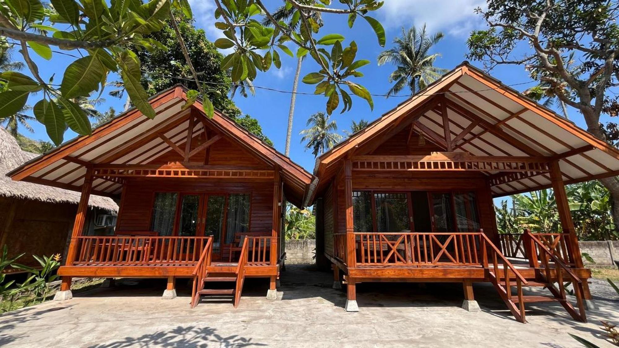 Cici Bungalow Senggigi Mangsit Екстериор снимка